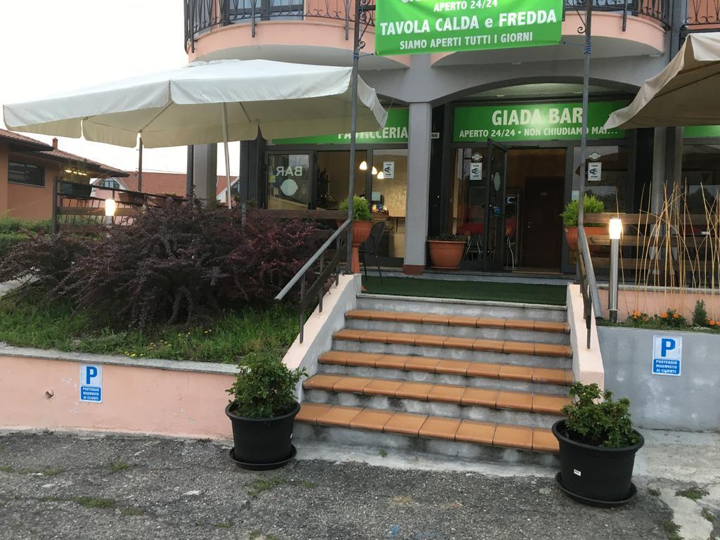Hotel Lago Maggiore Кастеллетто-сопра-Тичино Экстерьер фото
